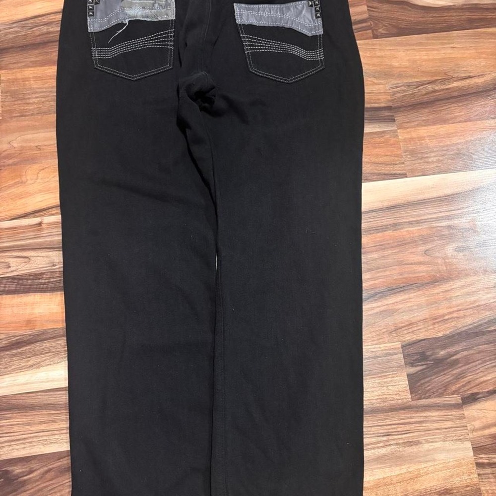 Vintage 2000's Black denim baggy Hova 40  jeans with gray pocket detailing